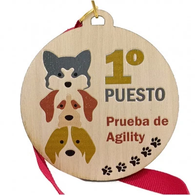 Médaille en bois sur découpe  personnalisée impression couleur