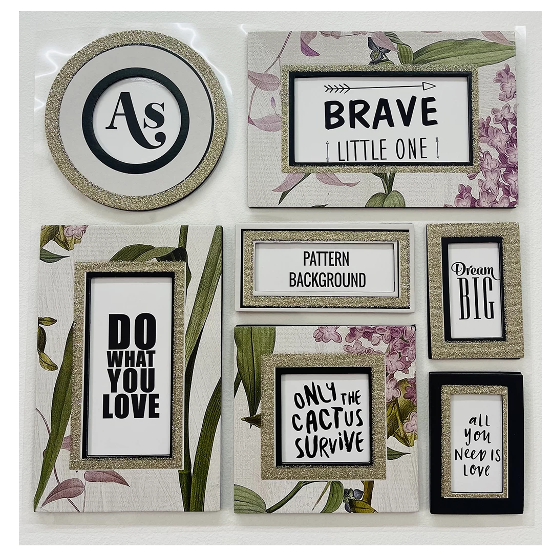 Cadre-photo pêle-mêle en carton.